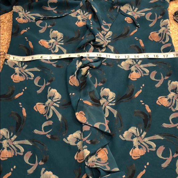 LC Lauren Conrad Size 6 Lightweight Dress - Picture 5 of 16